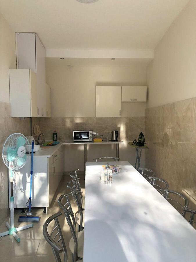 City Apartment Ternopil Exterior photo